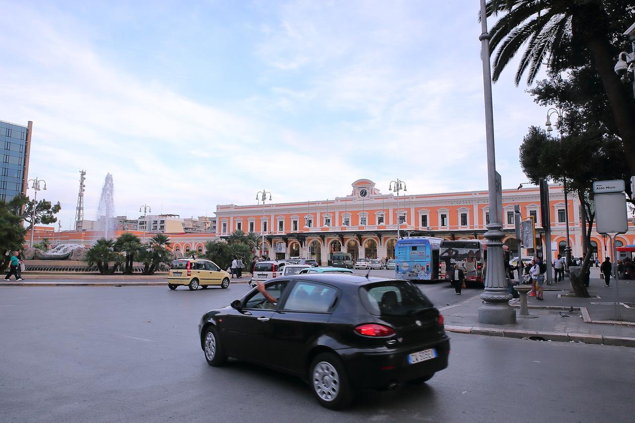 ホテルShl Bari City Terminal Locazione Turistica エクステリア 写真